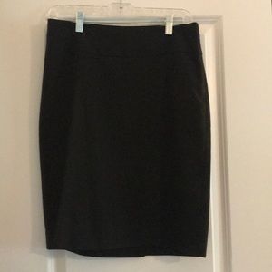 Limited pencil skirt